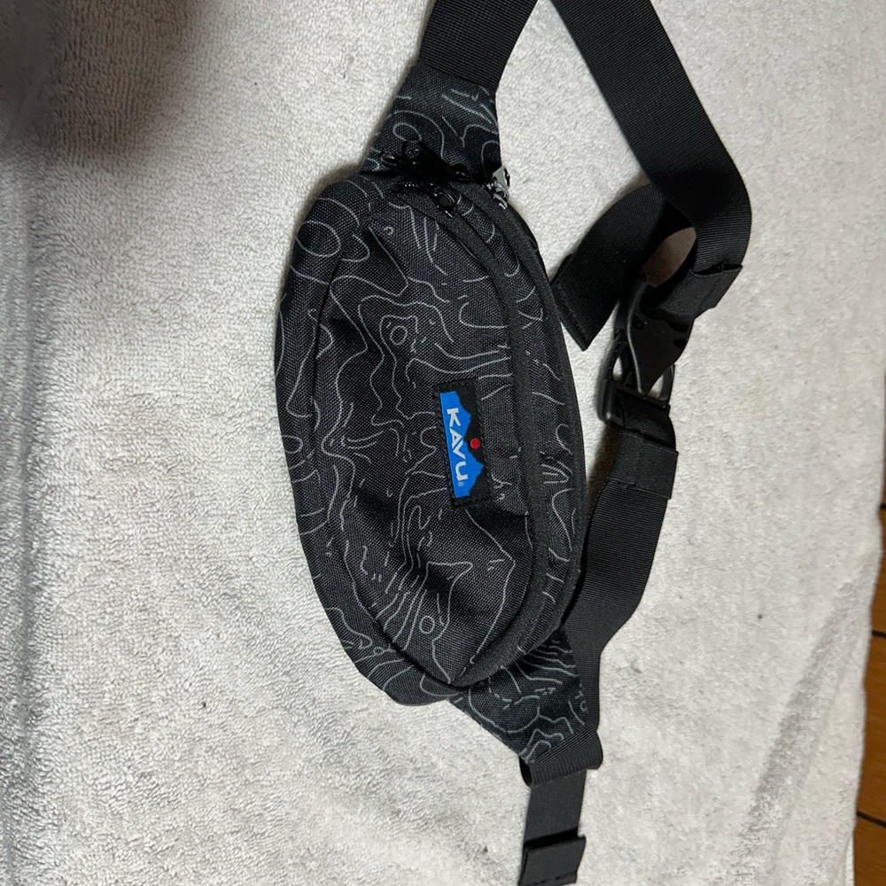 Kavu Black Belt Bag with topographical Design